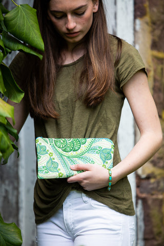 Safia Print Pouch